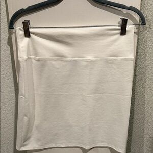 Hybrid & Company Women's White Pencil Skirt